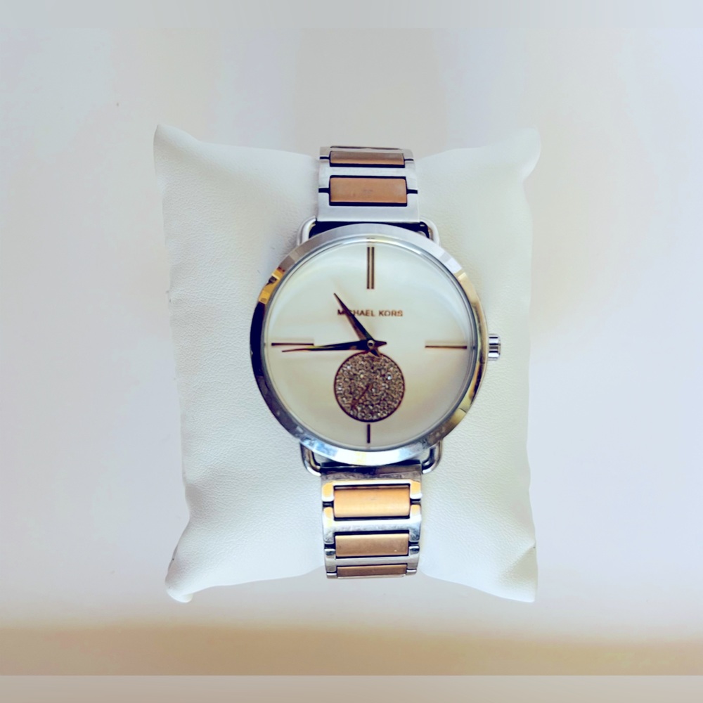 Beautiful watch Michael Kors